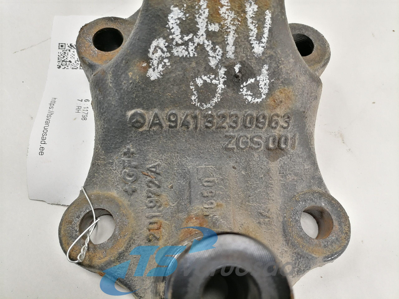 Mercedes-Benz Anti-roll bar bracket A9413230963 - Barra estabilizadora para Camión: foto 2 Mercedes-Benz Anti-roll bar bracket A9413230963 - Barra estabilizadora para Camión: foto 2