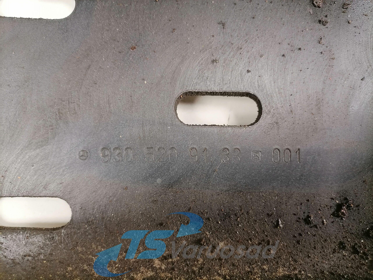 Mercedes-Benz Astmelaua kandur 9305209133 - Peldaño para Camión: foto 3 Mercedes-Benz Astmelaua kandur 9305209133 - Peldaño para Camión: foto 3