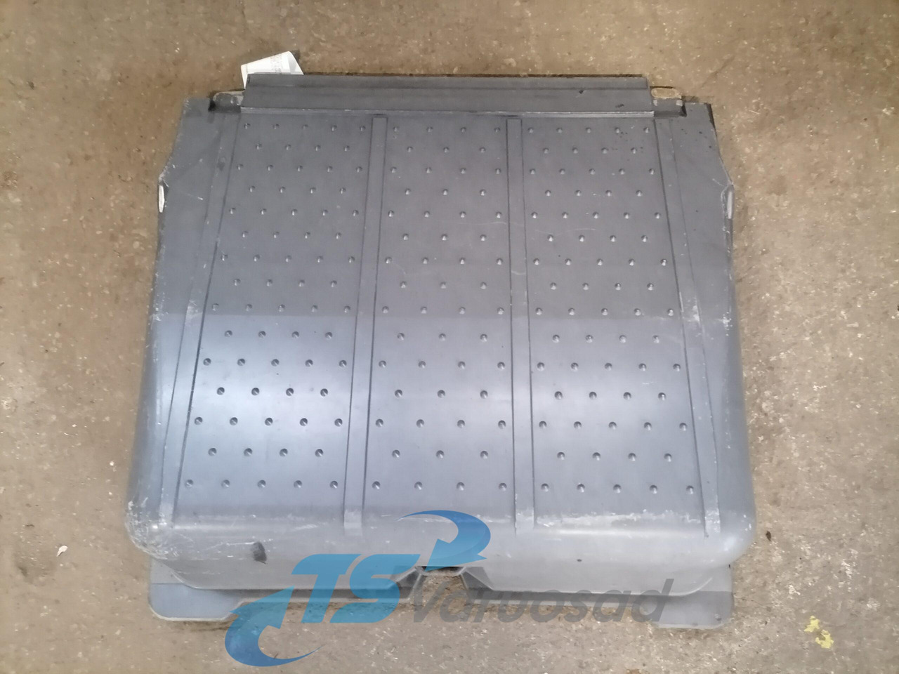 Mercedes-Benz Battery cover A9415410103 - Acumulador para Camión: foto 4 Mercedes-Benz Battery cover A9415410103 - Acumulador para Camión: foto 4