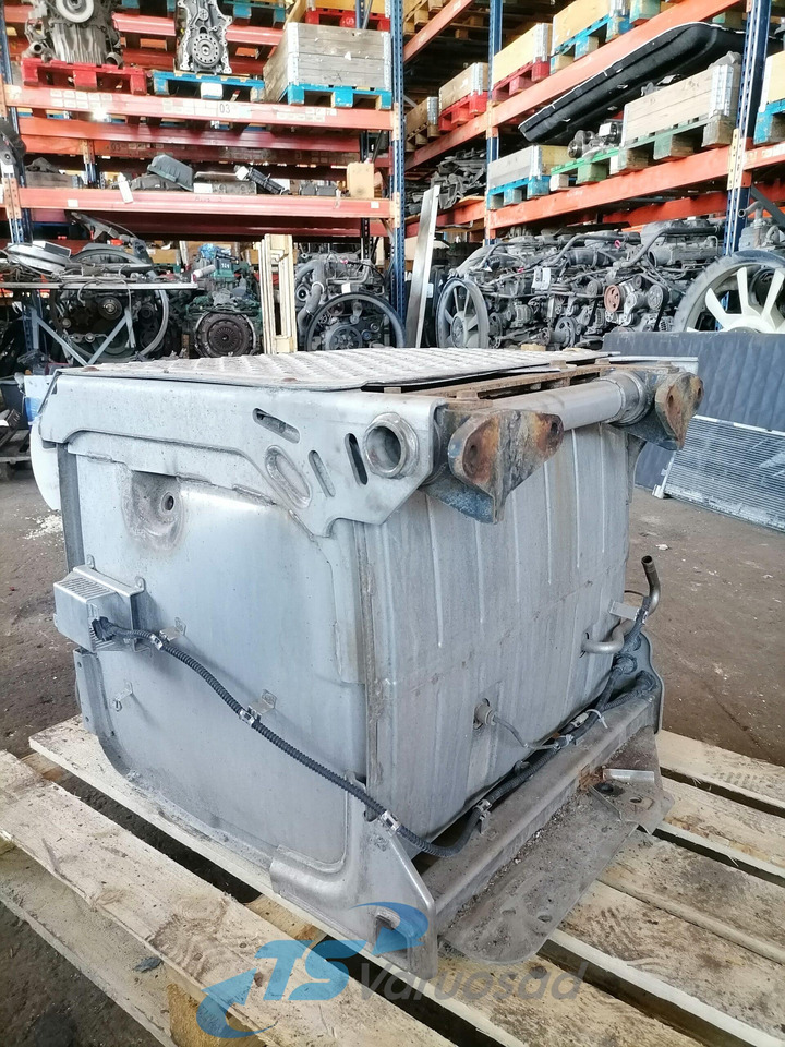 Mercedes-Benz Muffler A0064900814 - Silenciador para Camión: foto 4 Mercedes-Benz Muffler A0064900814 - Silenciador para Camión: foto 4