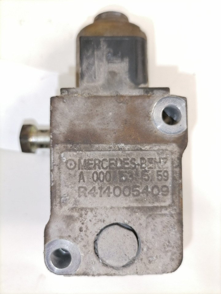 Mercedes-Benz Õhuregulaator A0001531559 - Turbocompresor para Camión: foto 4 Mercedes-Benz Õhuregulaator A0001531559 - Turbocompresor para Camión: foto 4