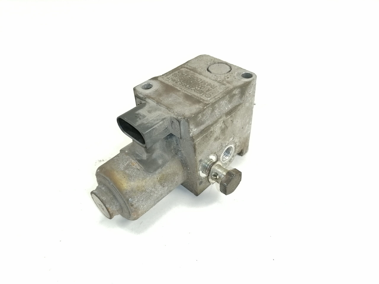 Mercedes-Benz Õhuregulaator A0001531559 - Turbocompresor para Camión: foto 1 Mercedes-Benz Õhuregulaator A0001531559 - Turbocompresor para Camión: foto 1