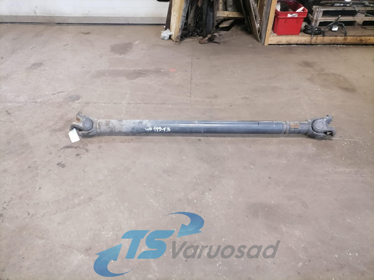 Mercedes-Benz Propeller shaft A6574103402 - Árbol de transmisión para Camión: foto 1 Mercedes-Benz Propeller shaft A6574103402 - Árbol de transmisión para Camión: foto 1