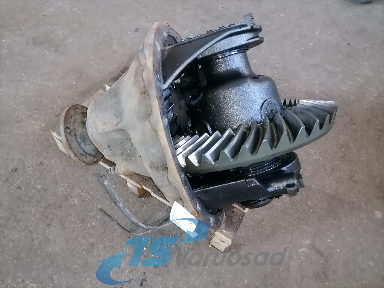 Mercedes-Benz Reduktor HL 6/3 DCLS - 13 / 2,846 A0003504303 - Mando final para Camión: foto 4 Mercedes-Benz Reduktor HL 6/3 DCLS - 13 / 2,846 A0003504303 - Mando final para Camión: foto 4