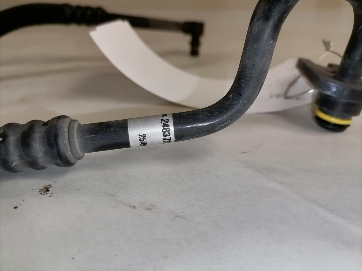 Scania A/C pipe 2483734 - Calefacción/ Ventilación para Camión: foto 5 Scania A/C pipe 2483734 - Calefacción/ Ventilación para Camión: foto 5