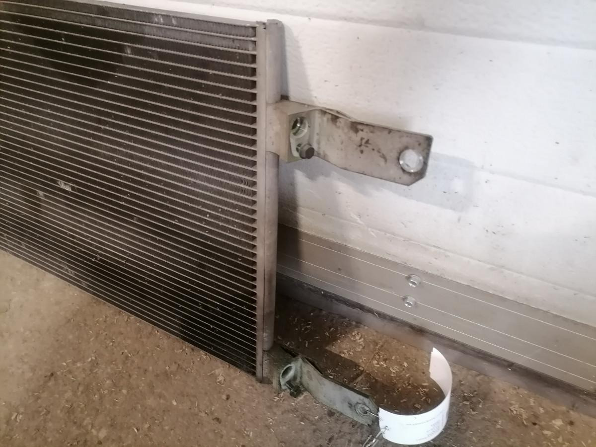 Scania A/C radiator 2715918 - Calefacción/ Ventilación para Camión: foto 5 Scania A/C radiator 2715918 - Calefacción/ Ventilación para Camión: foto 5