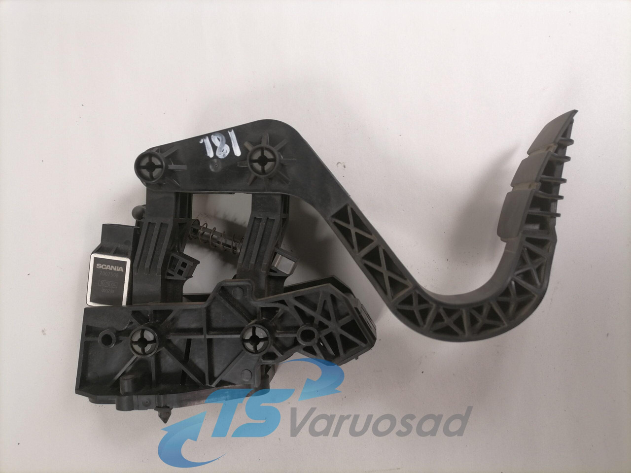 Scania Accelerator pedal 2395418 - Procesamiento de combustible para Camión: foto 1 Scania Accelerator pedal 2395418 - Procesamiento de combustible para Camión: foto 1