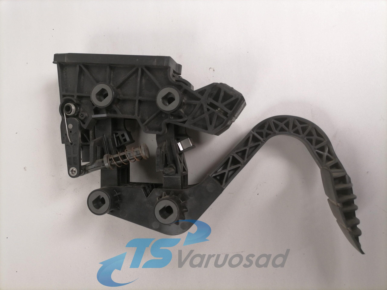 Scania Accelerator pedal 2395418 - Procesamiento de combustible para Camión: foto 2 Scania Accelerator pedal 2395418 - Procesamiento de combustible para Camión: foto 2