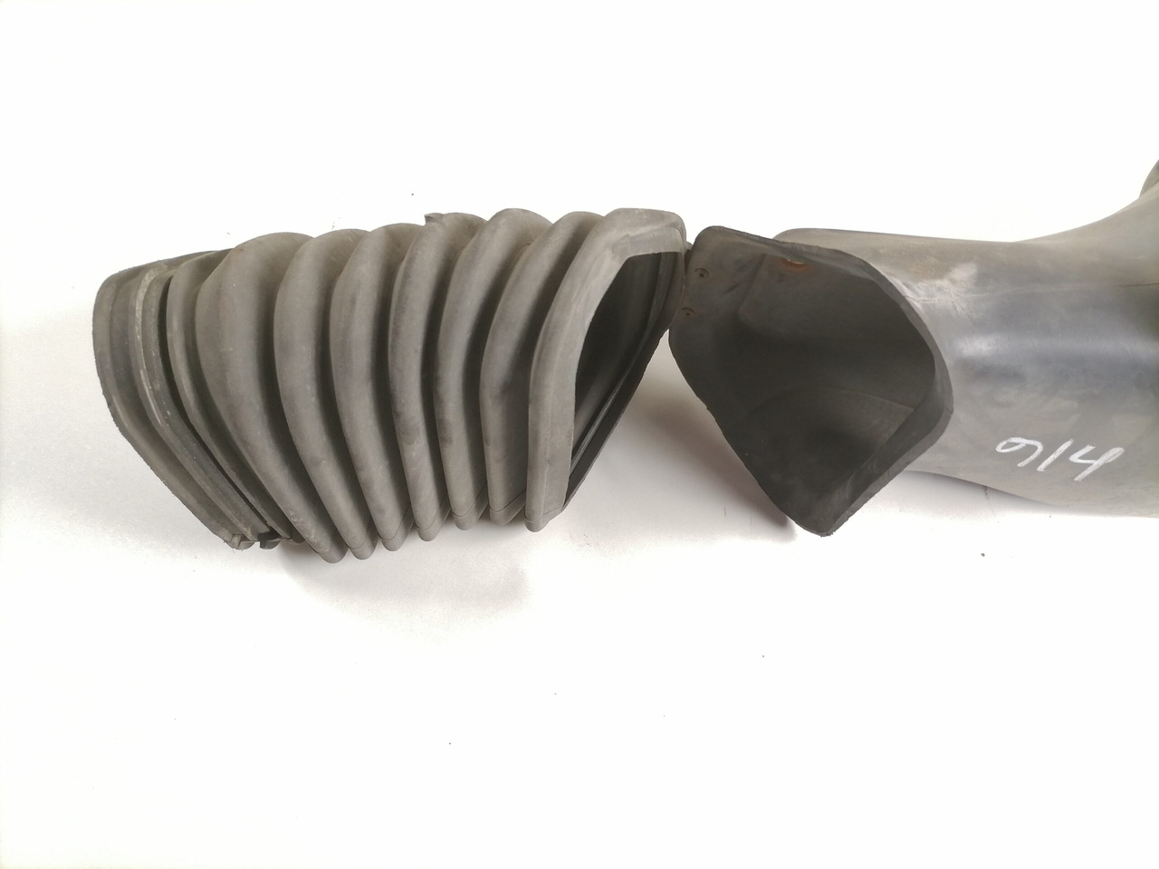 Scania Air intake 1363392 - Sistema de admisión de aire para Camión: foto 2 Scania Air intake 1363392 - Sistema de admisión de aire para Camión: foto 2