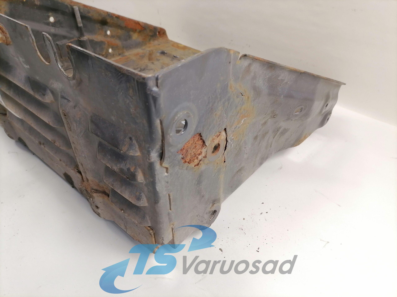 Scania Battery box 2140666 - Acumulador para Camión: foto 5 Scania Battery box 2140666 - Acumulador para Camión: foto 5
