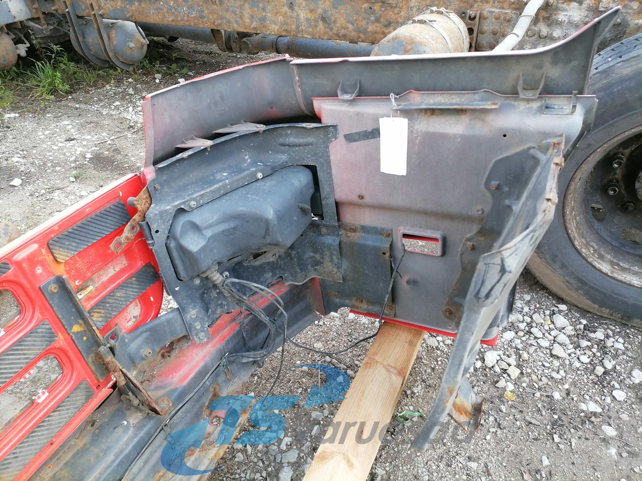 Scania Bumper 1731206 - Parachoques para Camión: foto 4 Scania Bumper 1731206 - Parachoques para Camión: foto 4