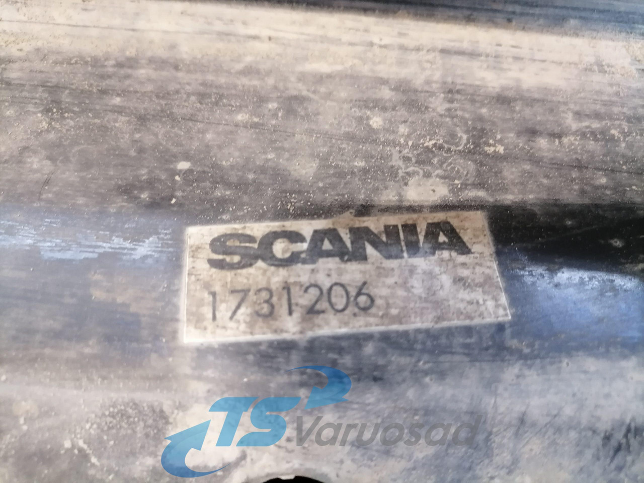 Scania Bumper 1731206 - Parachoques para Camión: foto 4 Scania Bumper 1731206 - Parachoques para Camión: foto 4