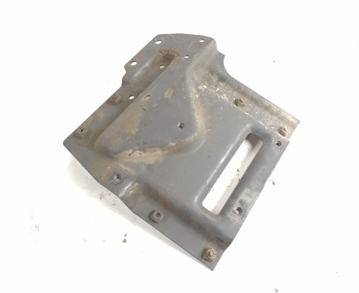 Scania Bumper bracket 1431584 - Parachoques para Camión: foto 1 Scania Bumper bracket 1431584 - Parachoques para Camión: foto 1
