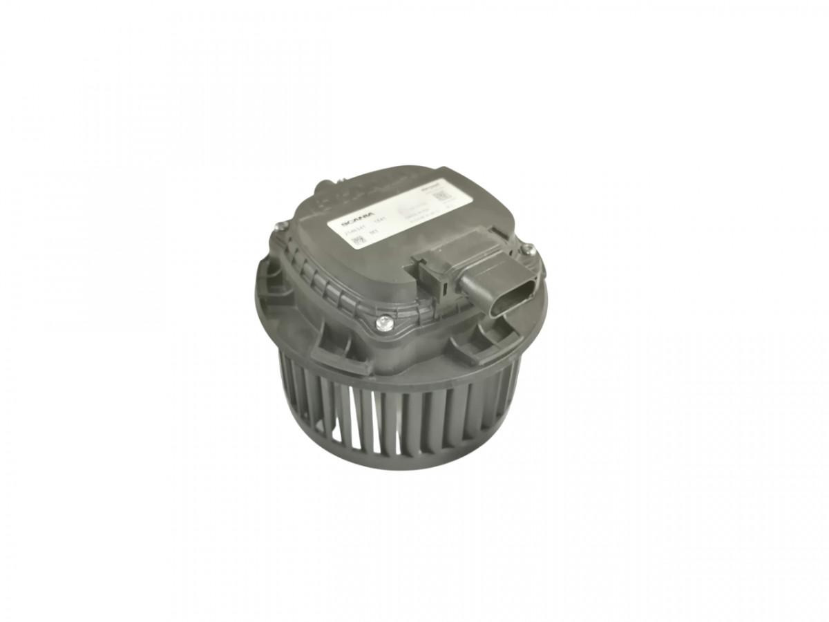 Scania Cab fan 2546341 - Calefacción/ Ventilación para Camión: foto 1 Scania Cab fan 2546341 - Calefacción/ Ventilación para Camión: foto 1