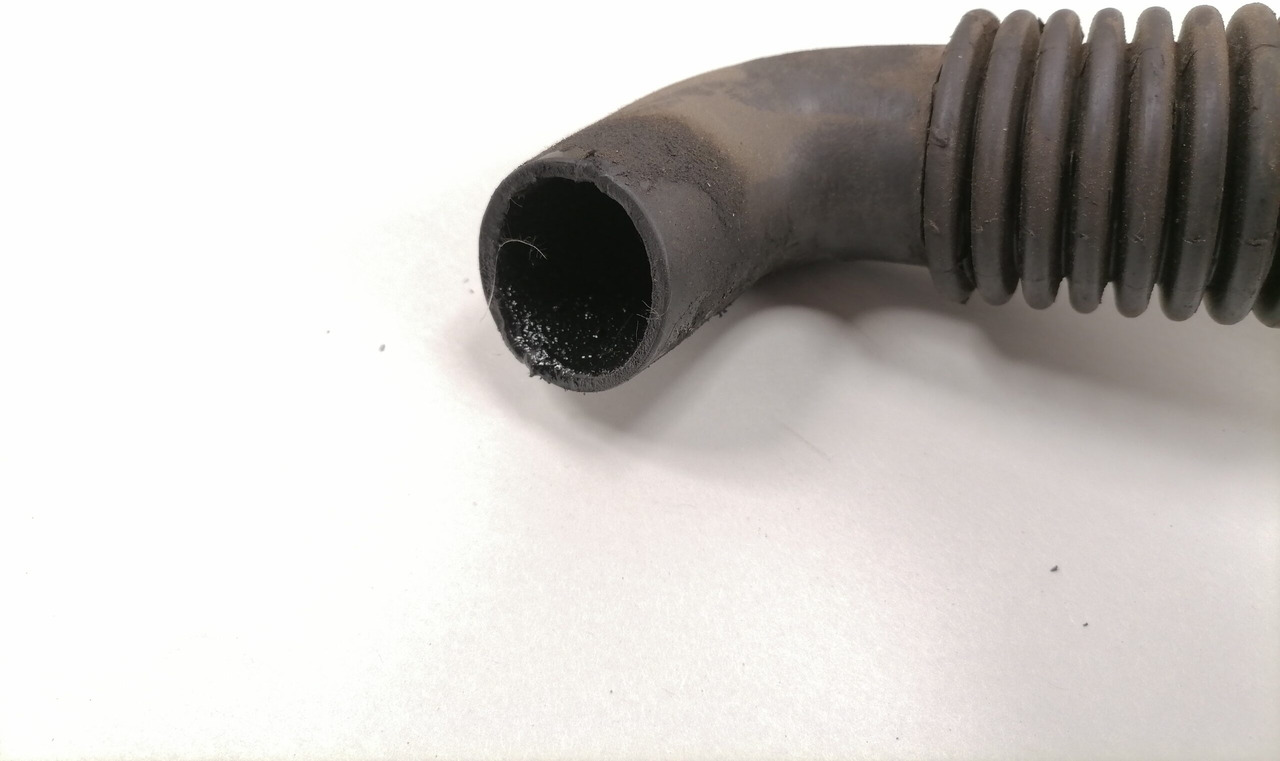 Scania Crankcase Ventilation Pipe 1527683 - Cárter para Camión: foto 5 Scania Crankcase Ventilation Pipe 1527683 - Cárter para Camión: foto 5
