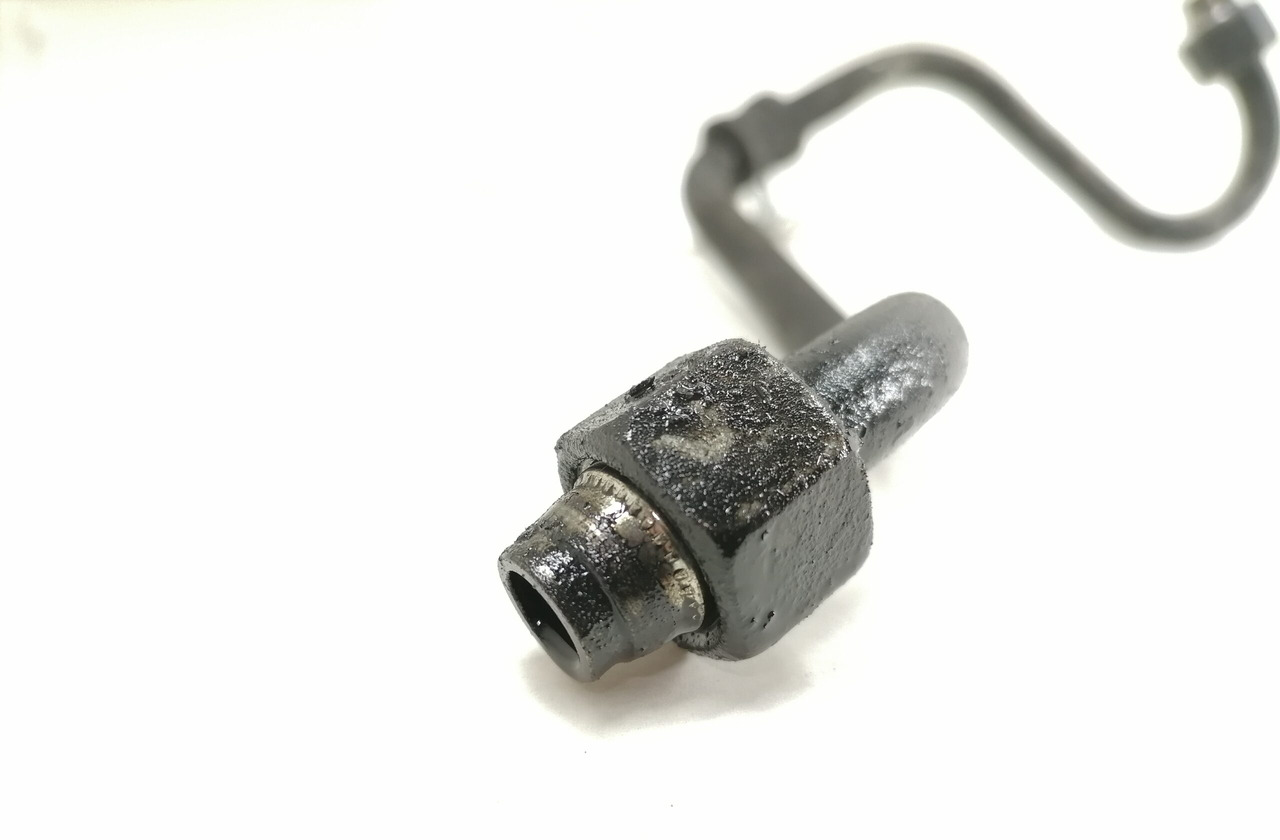 Scania Crankcase Ventilation Pipe 1793445 - Cárter para Camión: foto 3 Scania Crankcase Ventilation Pipe 1793445 - Cárter para Camión: foto 3