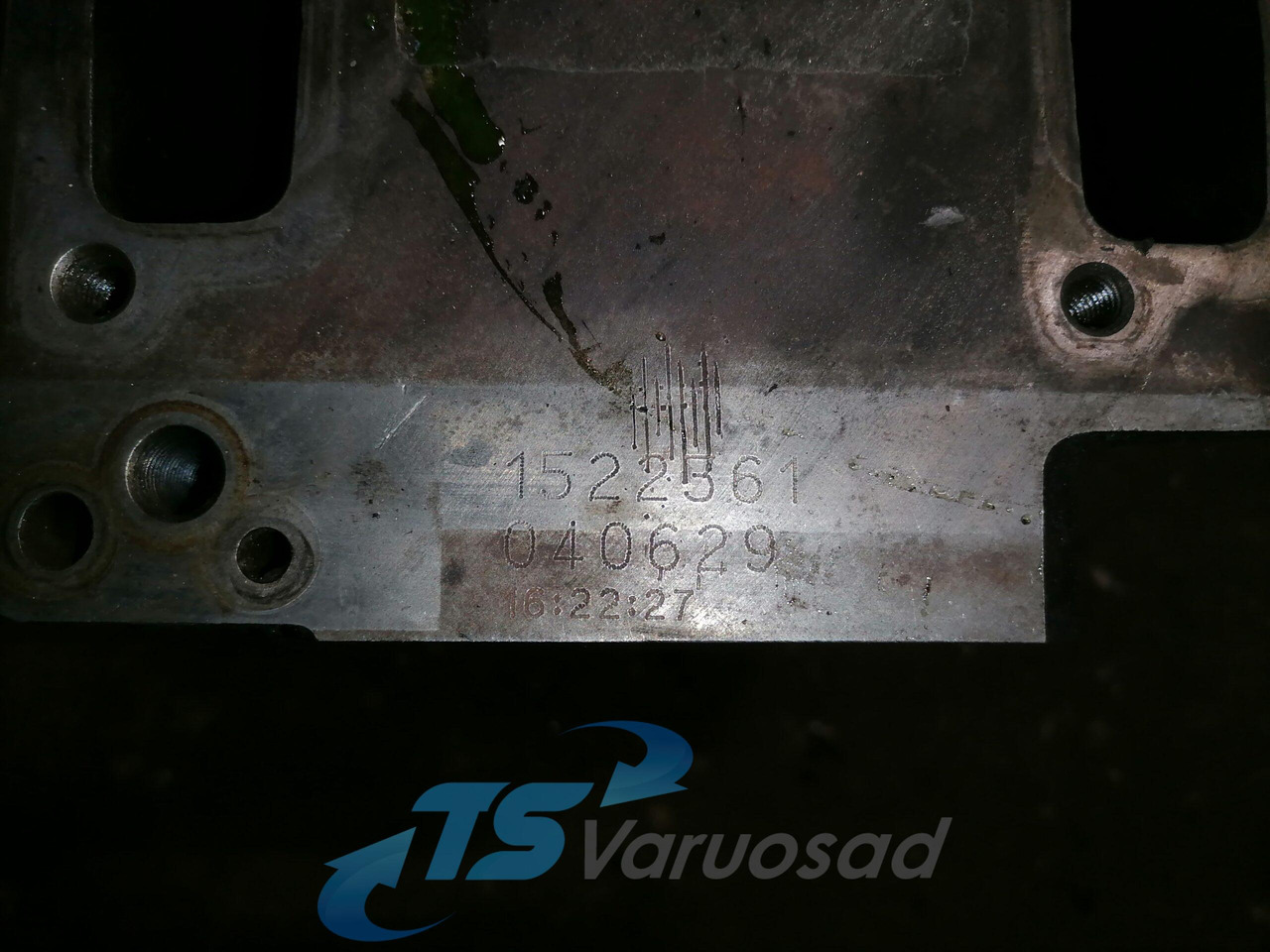 Scania Cylinder head, HPI 1522361 - Cabezal de bloque para Camión: foto 2 Scania Cylinder head, HPI 1522361 - Cabezal de bloque para Camión: foto 2