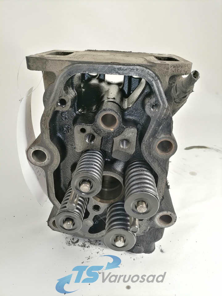 Scania Cylinder head, HPI 1804716 - Cabezal de bloque para Camión: foto 2 Scania Cylinder head, HPI 1804716 - Cabezal de bloque para Camión: foto 2