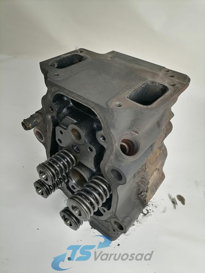 Scania Cylinder head, XPI 1855950 - Cabezal de bloque para Camión: foto 1 Scania Cylinder head, XPI 1855950 - Cabezal de bloque para Camión: foto 1