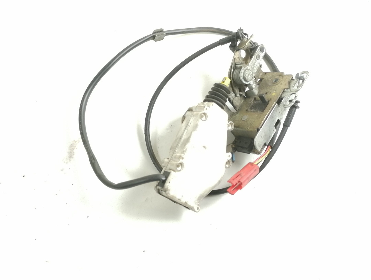 Scania Door lock 1940919 - Puerta y piezas para Camión: foto 1 Scania Door lock 1940919 - Puerta y piezas para Camión: foto 1