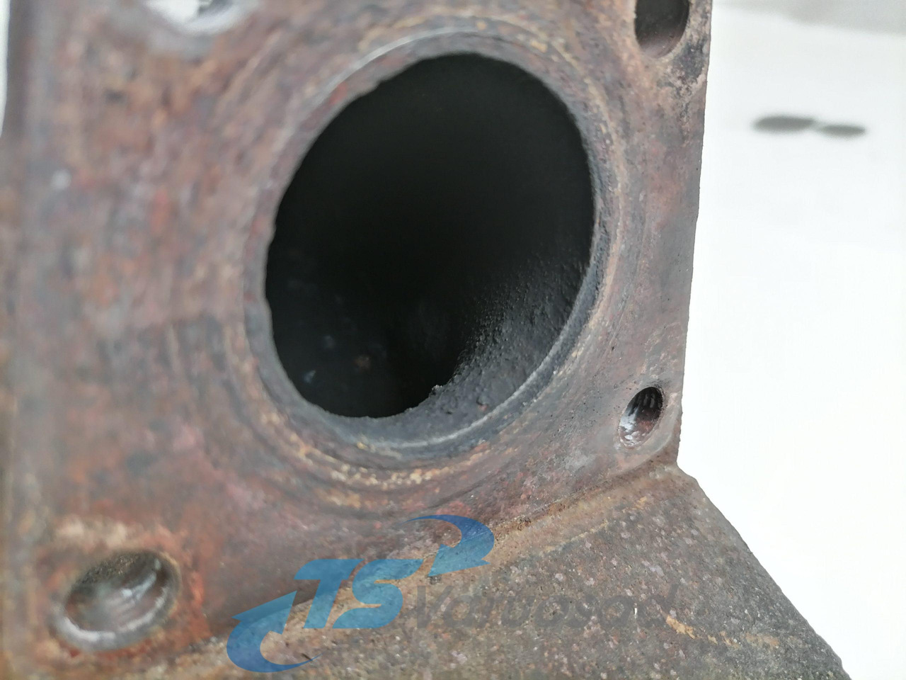 Scania EGR valve 1489900 - Silenciador/ Sistema de escape para Camión: foto 5 Scania EGR valve 1489900 - Silenciador/ Sistema de escape para Camión: foto 5