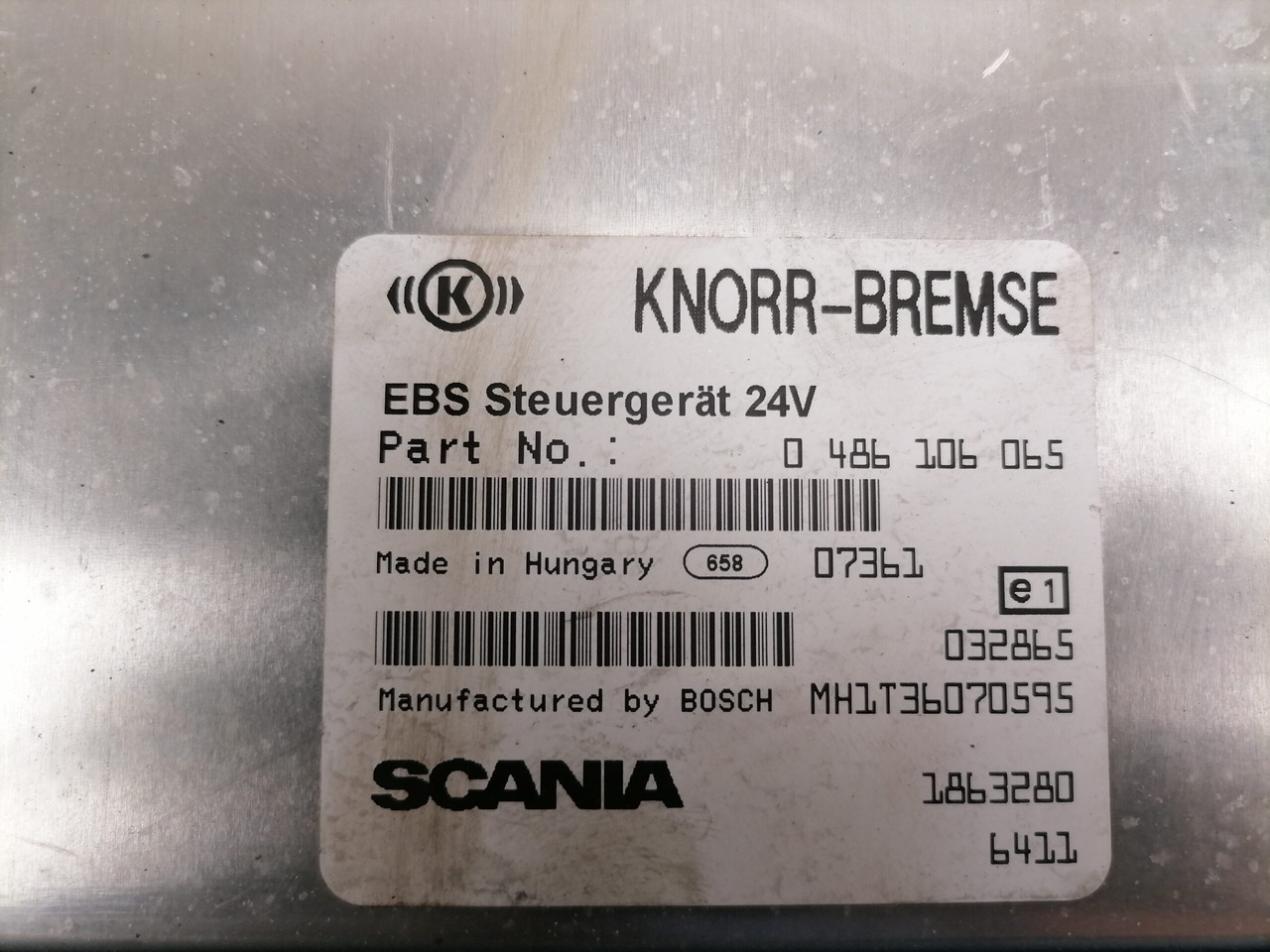 Scania Ecu, EBS 1863280 - Unidad de control para Camión: foto 3 Scania Ecu, EBS 1863280 - Unidad de control para Camión: foto 3