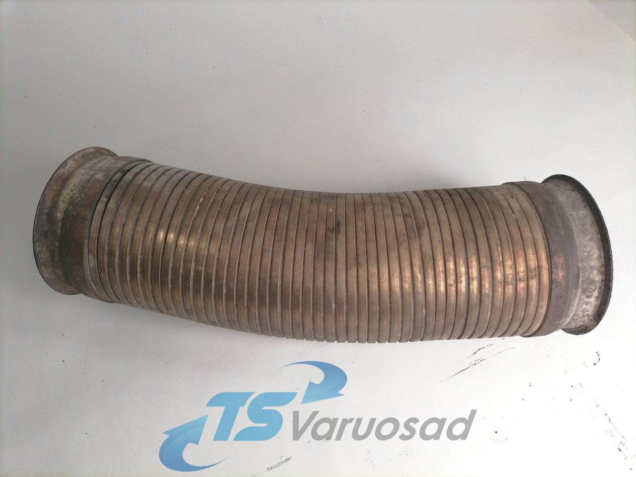 Scania Exhaust pipe 1505749 - Silenciador para Camión: foto 1 Scania Exhaust pipe 1505749 - Silenciador para Camión: foto 1