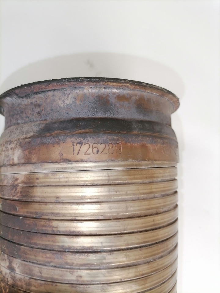 Scania Exhaust pipe 1726289 - Silenciador para Camión: foto 2 Scania Exhaust pipe 1726289 - Silenciador para Camión: foto 2