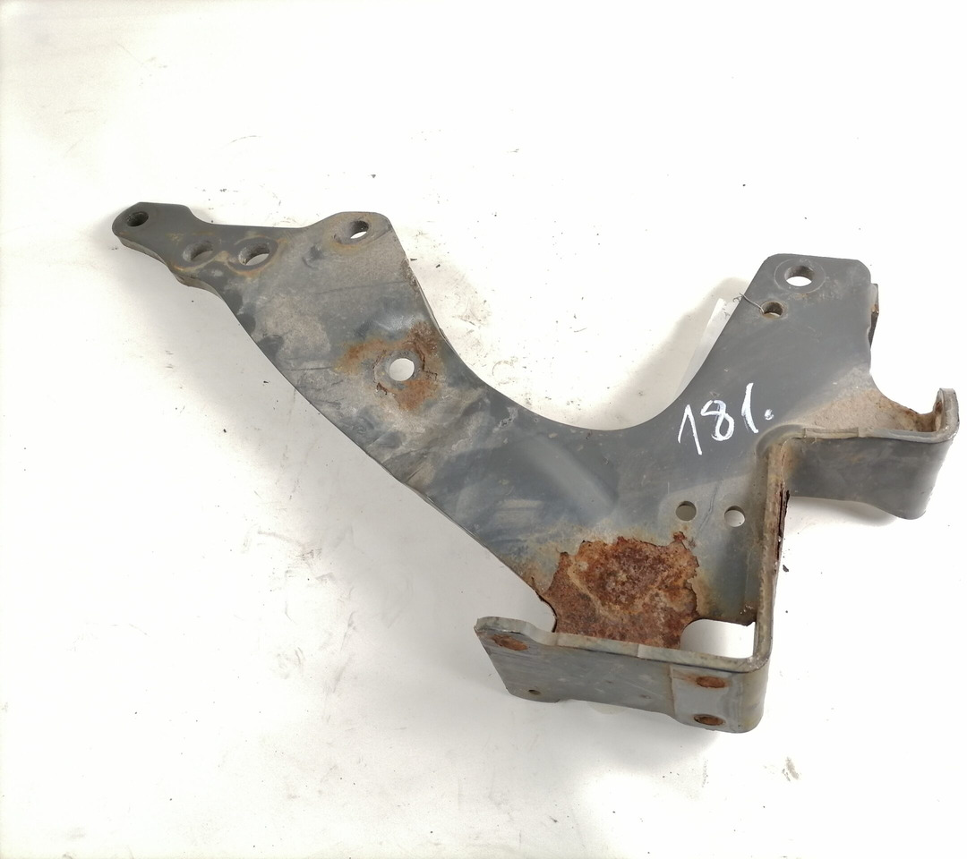 Scania Front bumper carrier 1802166 - Parachoques para Camión: foto 3 Scania Front bumper carrier 1802166 - Parachoques para Camión: foto 3