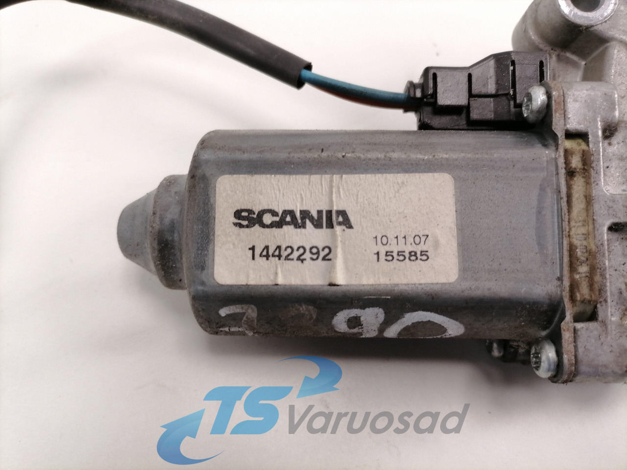 Scania Glass lift 1442292 - Ventana y piezas para Camión: foto 2 Scania Glass lift 1442292 - Ventana y piezas para Camión: foto 2