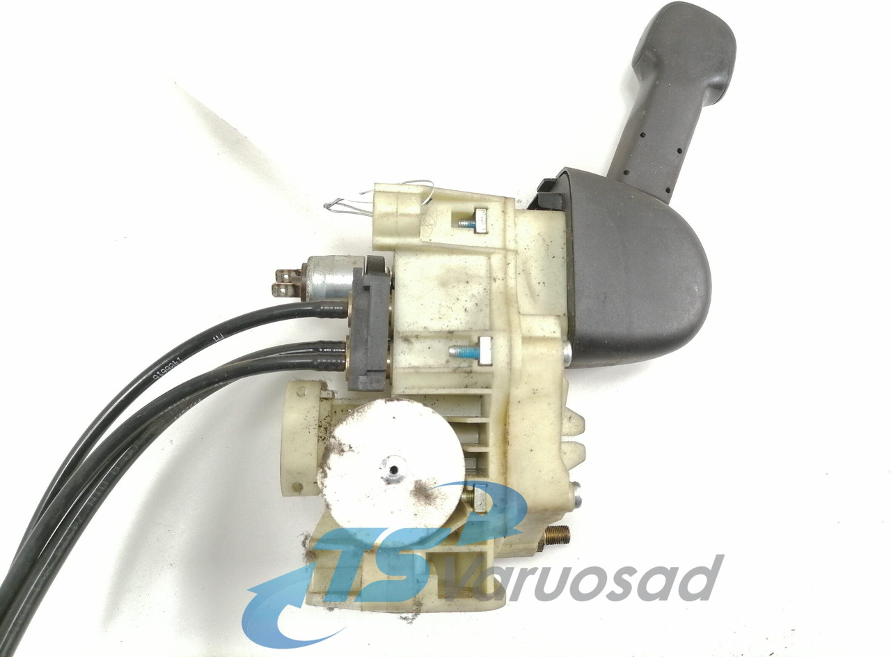 Scania Handbrake control lever 1882115 - Pieza universal para Camión: foto 2 Scania Handbrake control lever 1882115 - Pieza universal para Camión: foto 2