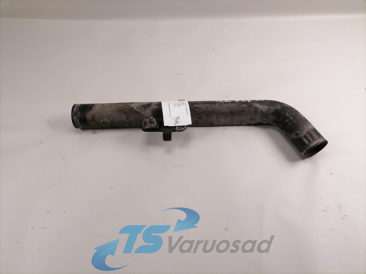 Scania Jahutusvedeliku toru, retarder 1889885 - Sistema de refrigeración para Camión: foto 1 Scania Jahutusvedeliku toru, retarder 1889885 - Sistema de refrigeración para Camión: foto 1