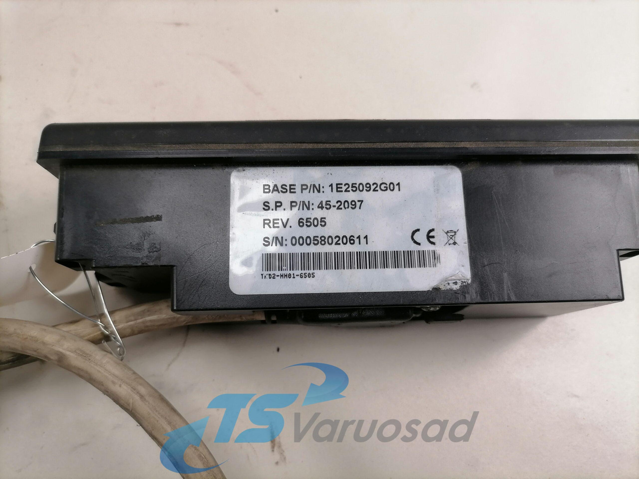 Scania Juhtpult, külmaseade 1E25092G01 - Pieza universal para Camión: foto 3 Scania Juhtpult, külmaseade 1E25092G01 - Pieza universal para Camión: foto 3