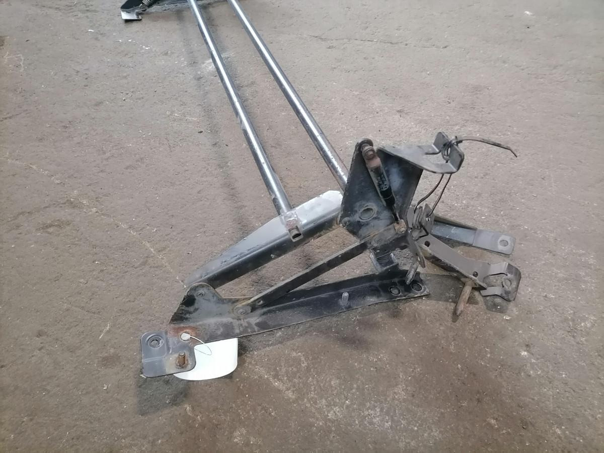 Scania Kabiini tuulesuunaja kandur 1781322 - Aerodinámica/ Spoiler para Camión: foto 3 Scania Kabiini tuulesuunaja kandur 1781322 - Aerodinámica/ Spoiler para Camión: foto 3