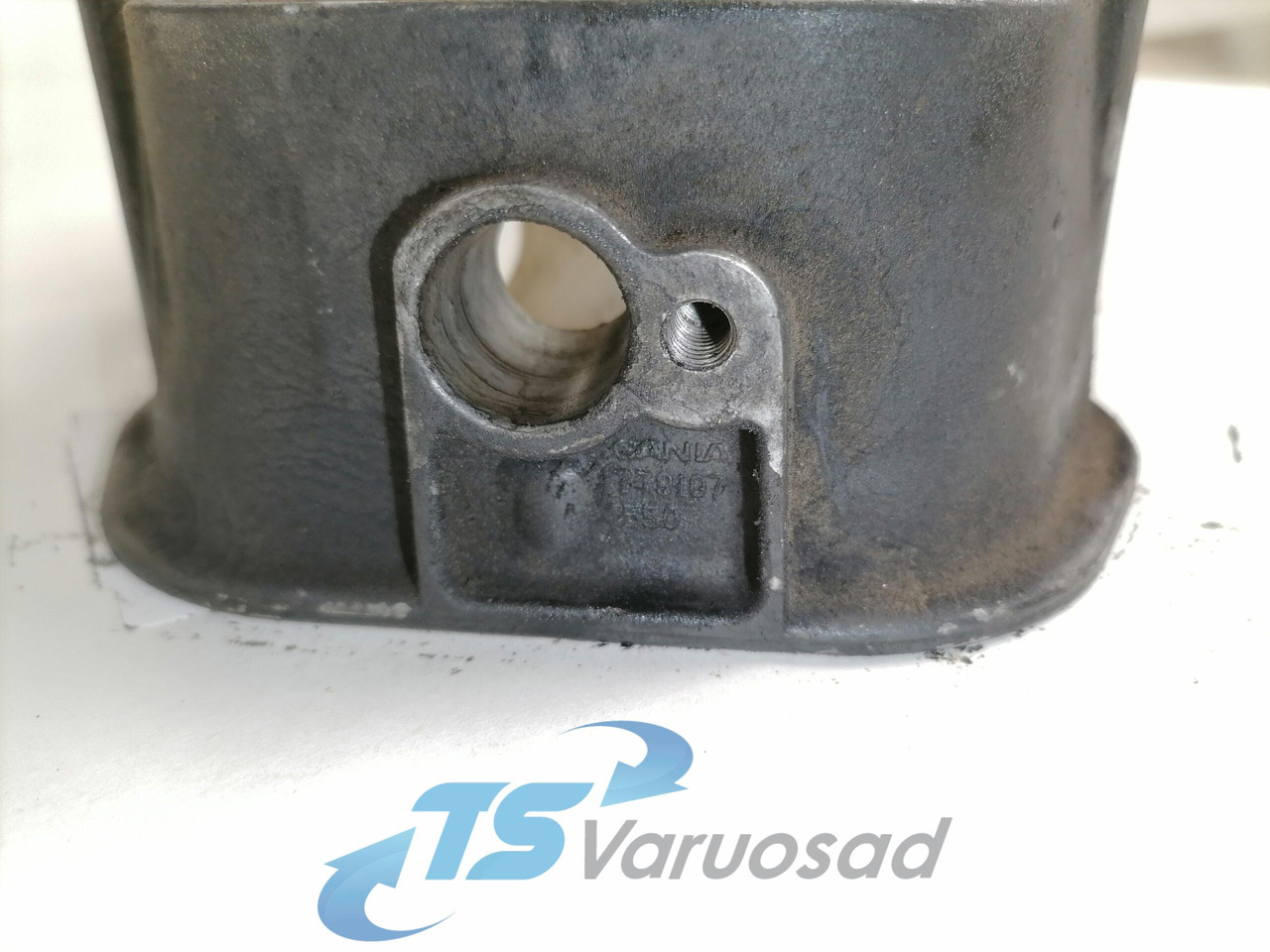 Scania Ladder frame 1779107 - Cabezal de bloque para Camión: foto 3 Scania Ladder frame 1779107 - Cabezal de bloque para Camión: foto 3