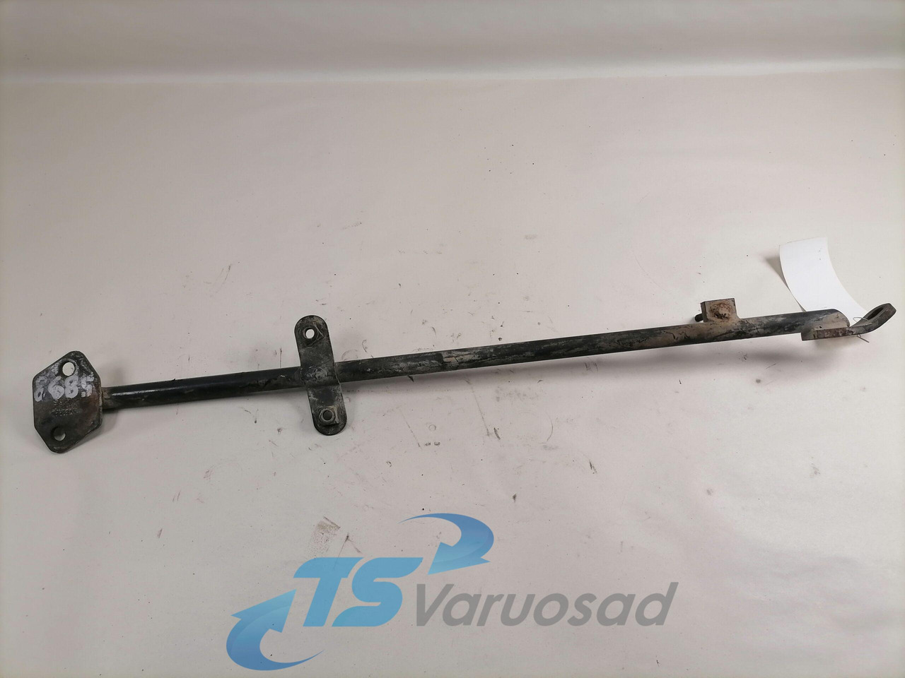 Scania Muffler carrier 1765149 - Silenciador para Camión: foto 2 Scania Muffler carrier 1765149 - Silenciador para Camión: foto 2