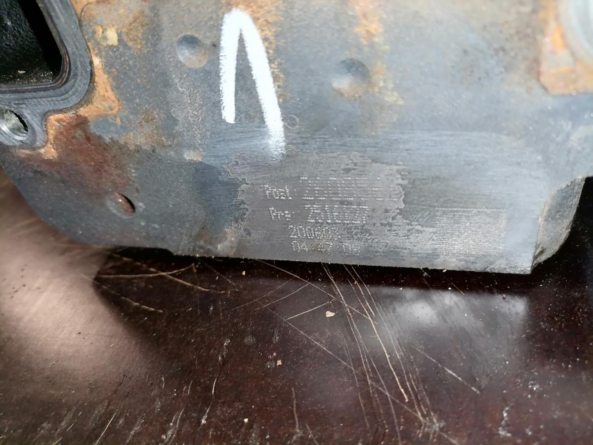 Scania Plokikaas, OC09/13 2608566 - Cabezal de bloque para Camión: foto 4 Scania Plokikaas, OC09/13 2608566 - Cabezal de bloque para Camión: foto 4
