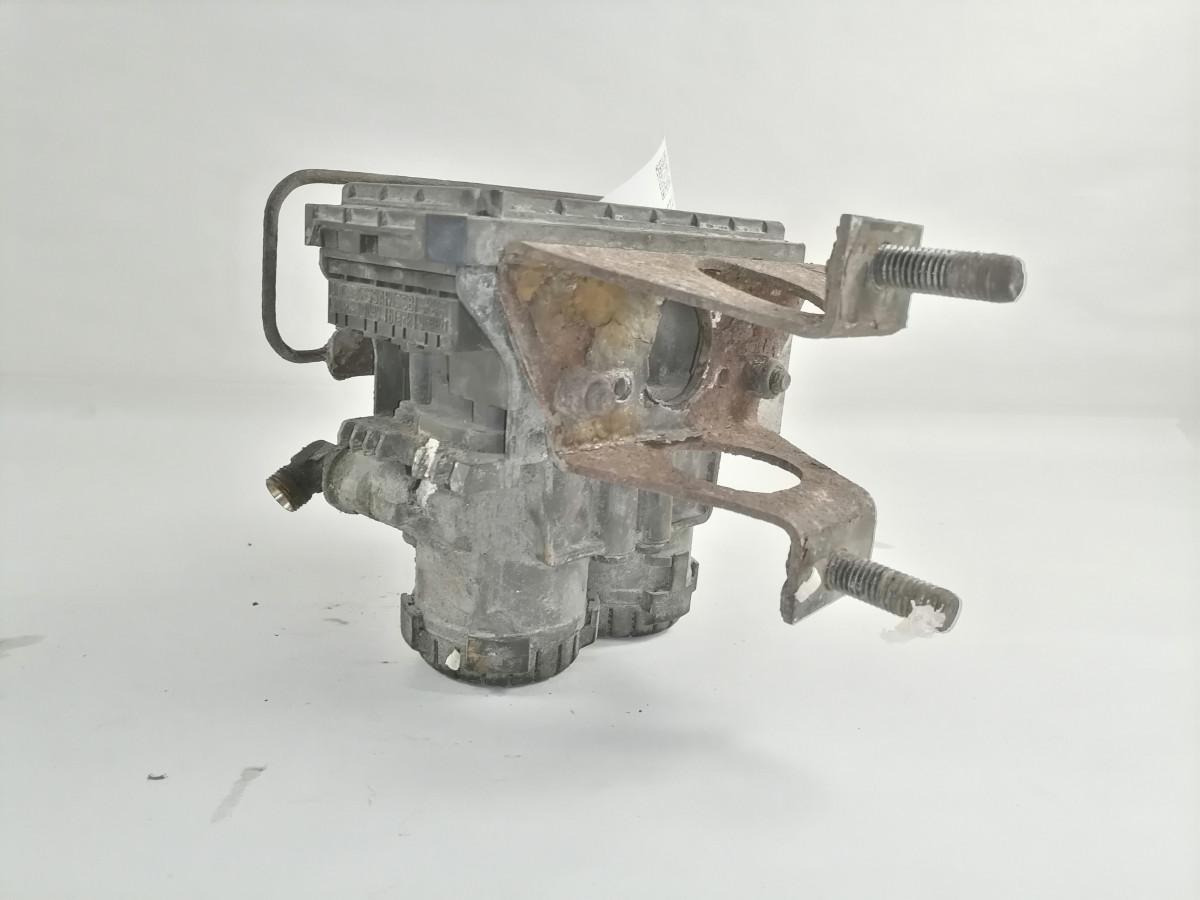 Scania Rear axel brake pressure control valve 1773677 - Válvula de freno para Camión: foto 4 Scania Rear axel brake pressure control valve 1773677 - Válvula de freno para Camión: foto 4