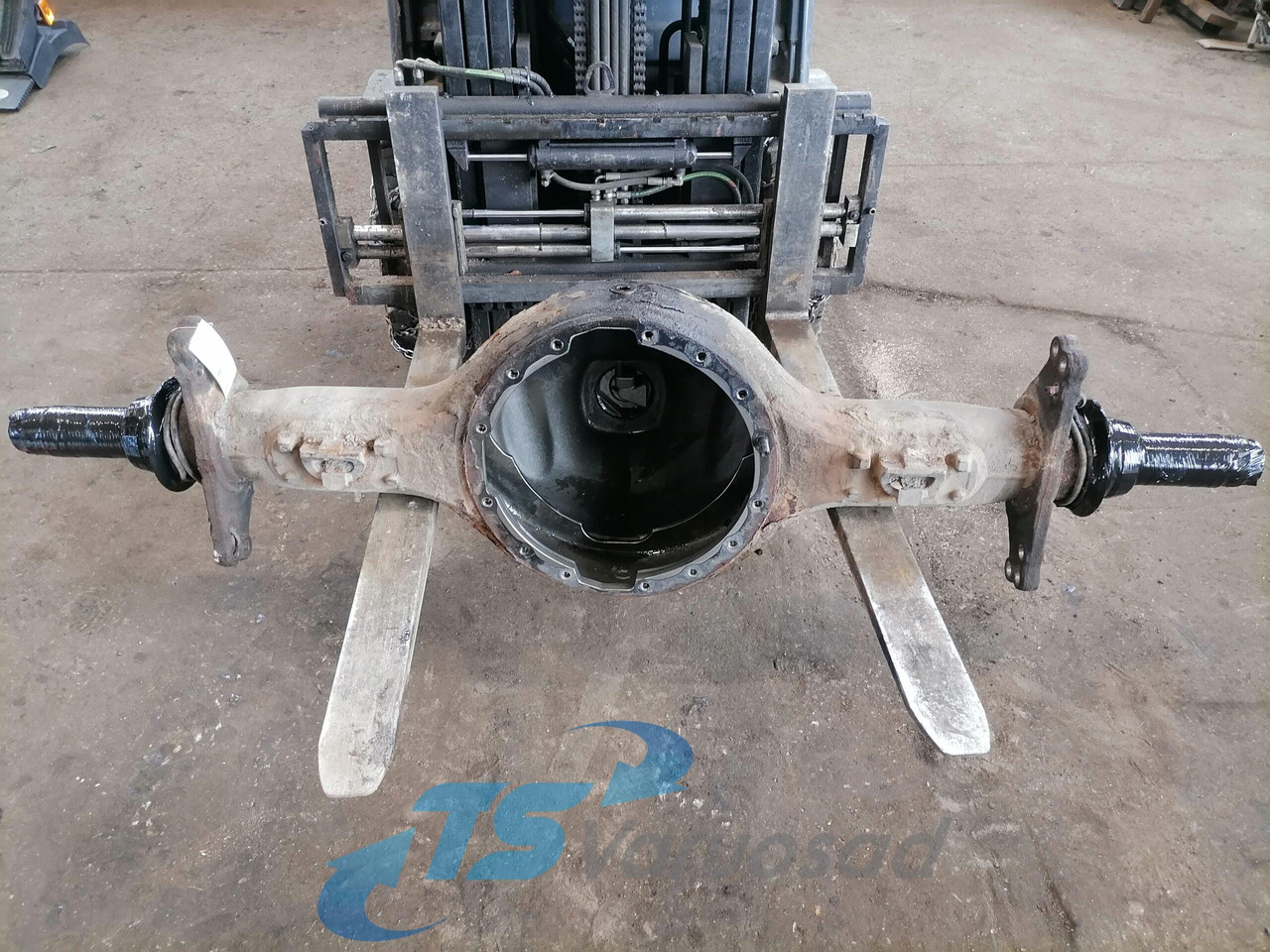 Scania Rear axel housing 1733934 - Eje y piezas para Camión: foto 1 Scania Rear axel housing 1733934 - Eje y piezas para Camión: foto 1