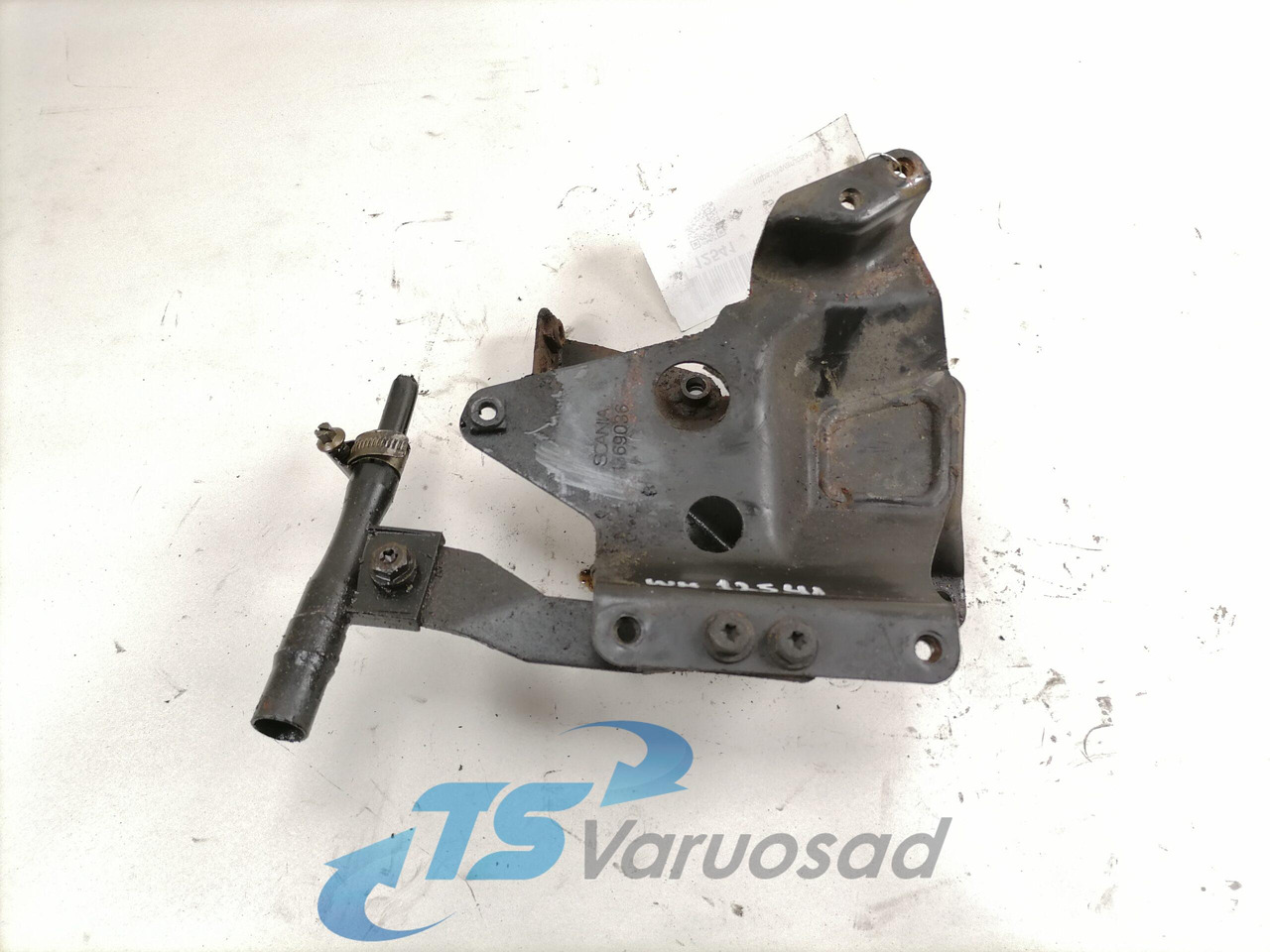 Scania Roolisüsteemi õlimahuti kandur 1369036 - Manguera de dirección para Camión: foto 1 Scania Roolisüsteemi õlimahuti kandur 1369036 - Manguera de dirección para Camión: foto 1