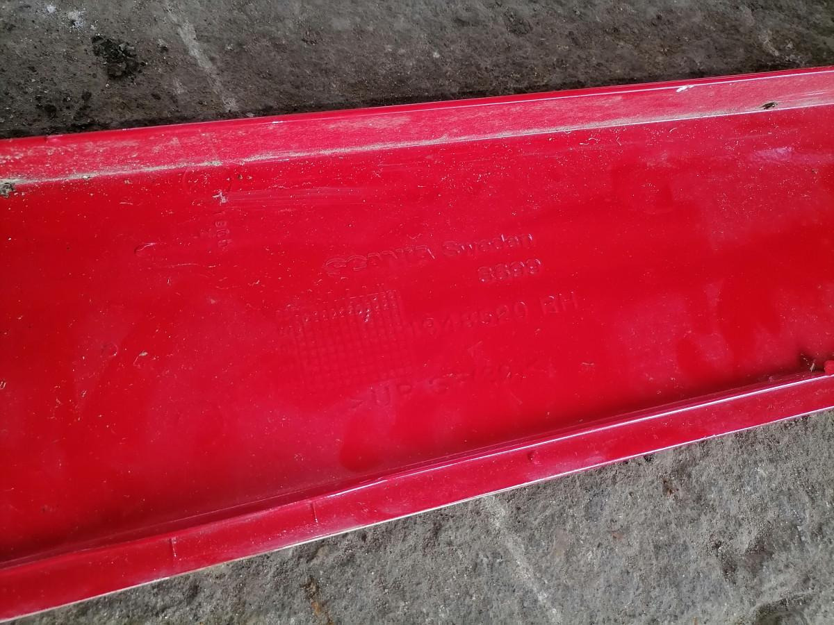 Scania Scania cab wind deflector, right side 1348520 - Aerodinámica/ Spoiler para Camión: foto 3 Scania Scania cab wind deflector, right side 1348520 - Aerodinámica/ Spoiler para Camión: foto 3