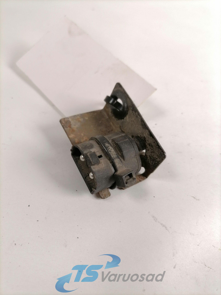 Scania Sensor, temperatur 1100799 - Sensor para Camión: foto 1 Scania Sensor, temperatur 1100799 - Sensor para Camión: foto 1