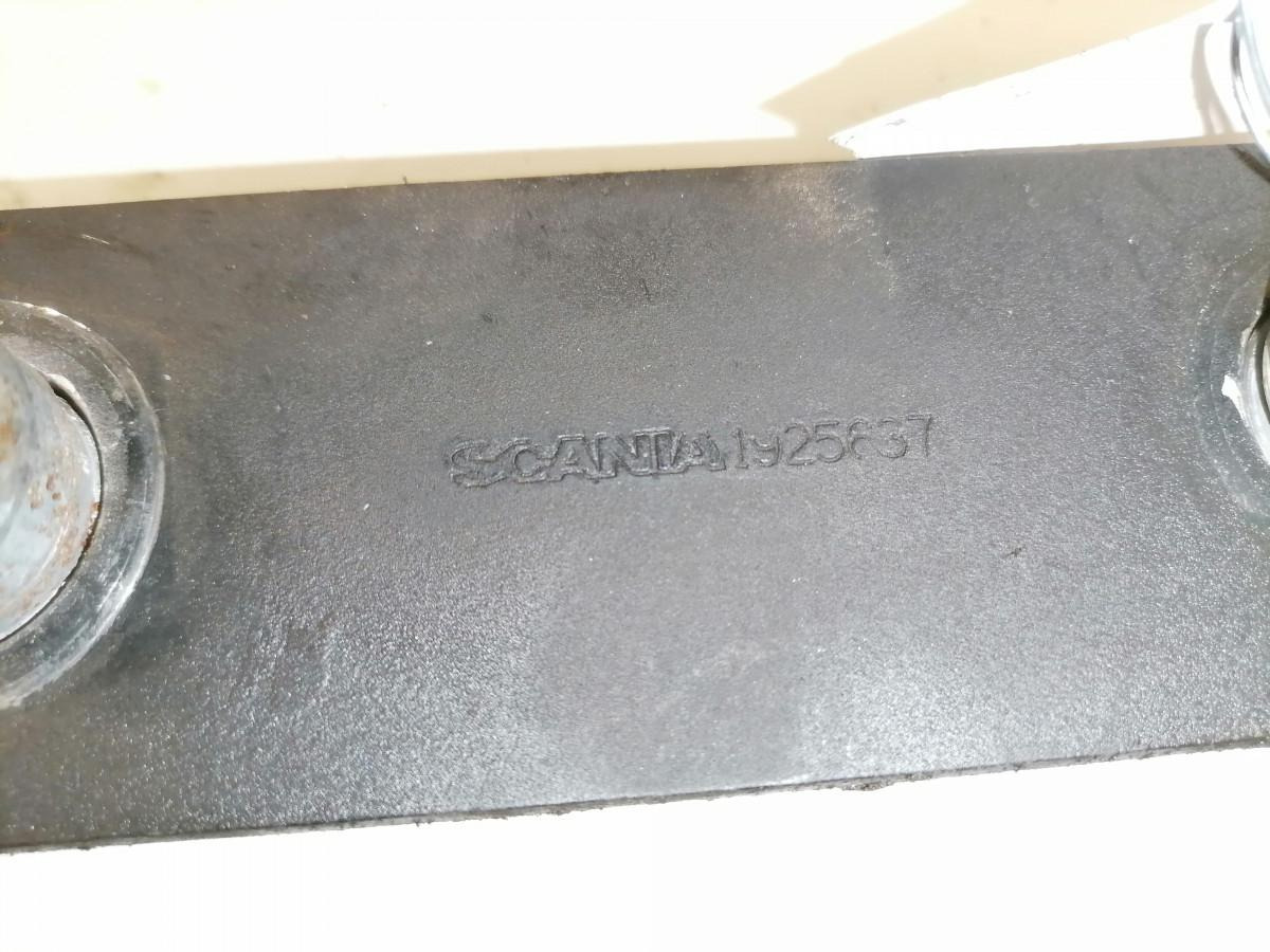 Scania Spring shackle 1925637 - Suspensión para Camión: foto 4 Scania Spring shackle 1925637 - Suspensión para Camión: foto 4