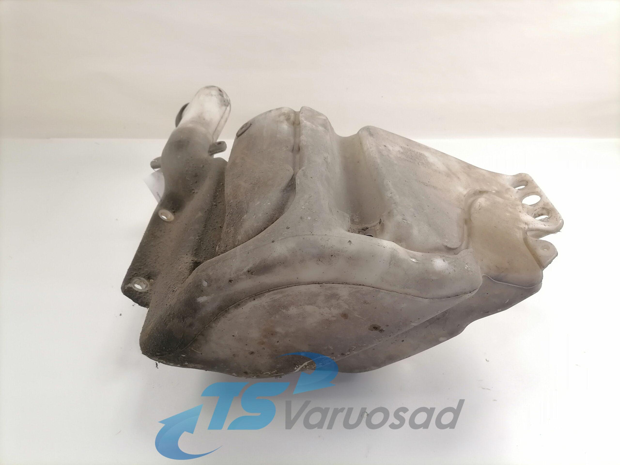 Scania Windscreen washer fluid tank 1772662 - Limpiaparabrisas para Camión: foto 3 Scania Windscreen washer fluid tank 1772662 - Limpiaparabrisas para Camión: foto 3