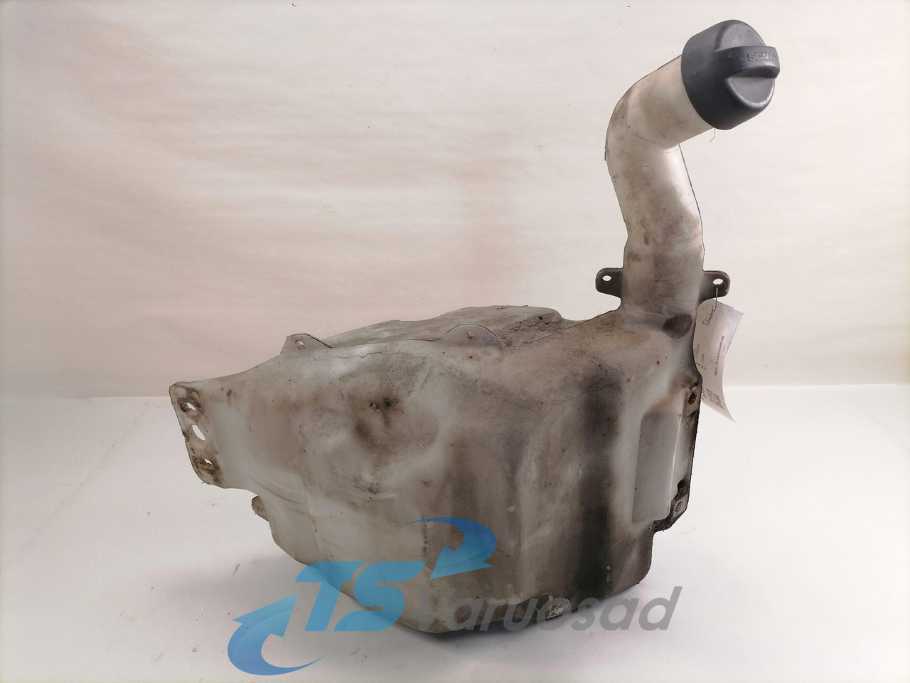 Scania Windscreen washer fluid tank 1772662 - Limpiaparabrisas para Camión: foto 2 Scania Windscreen washer fluid tank 1772662 - Limpiaparabrisas para Camión: foto 2