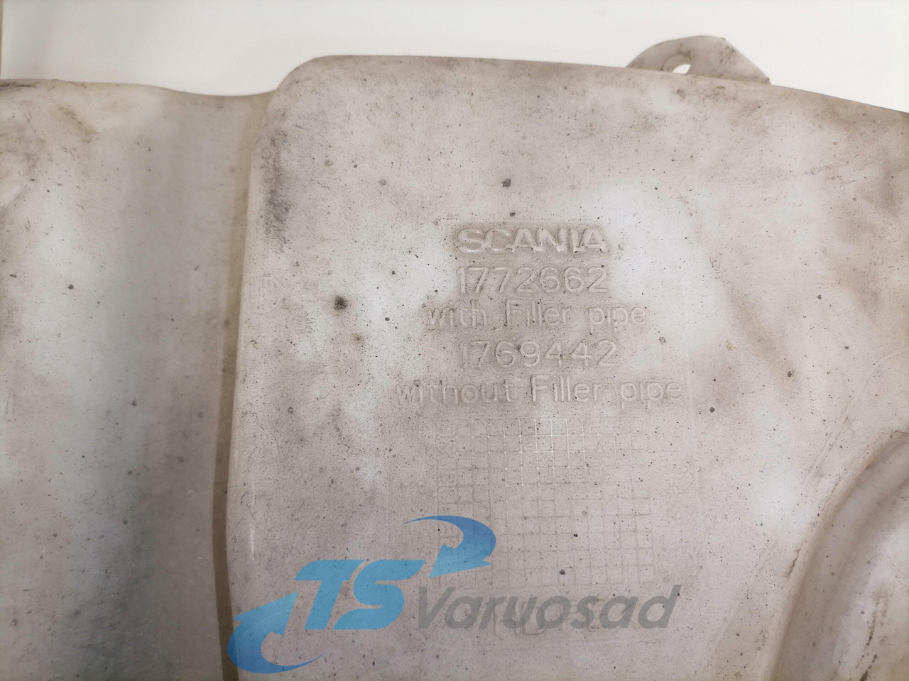 Scania Windscreen washer fluid tank 1772662 - Limpiaparabrisas para Camión: foto 4 Scania Windscreen washer fluid tank 1772662 - Limpiaparabrisas para Camión: foto 4