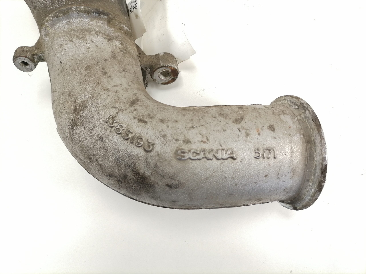 Scania intercooler pipe 1385193 - Intercooler para Camión: foto 3 Scania intercooler pipe 1385193 - Intercooler para Camión: foto 3