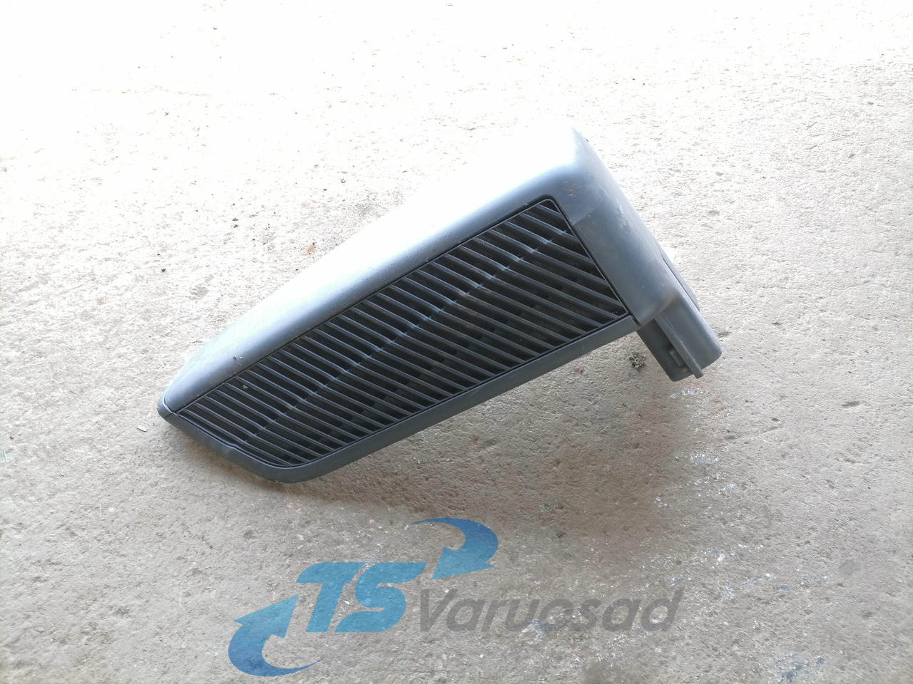 Volvo Air intake 21174442 - Sistema de admisión de aire para Camión: foto 1 Volvo Air intake 21174442 - Sistema de admisión de aire para Camión: foto 1