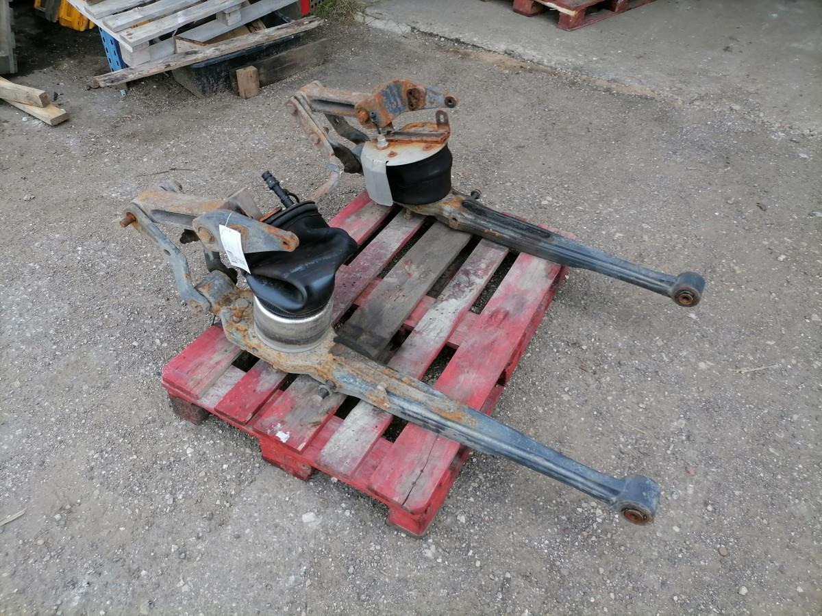 Volvo Air spring bracket 82054188 - Suspensión neumática para Camión: foto 3 Volvo Air spring bracket 82054188 - Suspensión neumática para Camión: foto 3