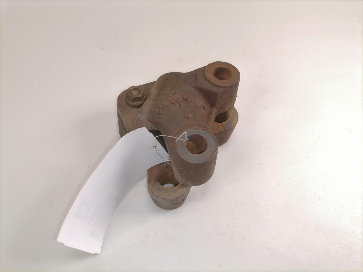 Volvo Anti-roll bar bracket 557258 - Barra estabilizadora para Camión: foto 2 Volvo Anti-roll bar bracket 557258 - Barra estabilizadora para Camión: foto 2
